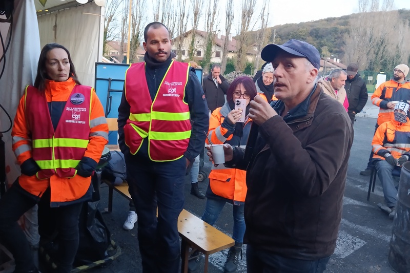 image article Philippe Poutou à Vencorex : « Construire l’unité la plus large possible »