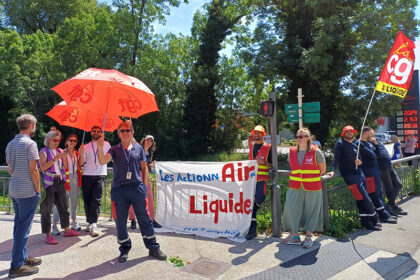 image article Air Liquide. Une heure de débrayage pour le passage du Tour de France à Sassenage
